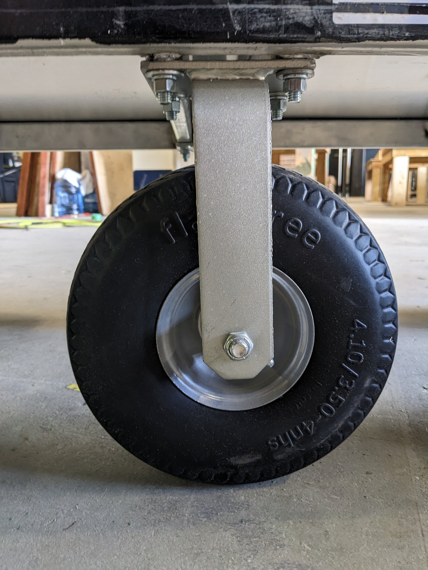 10” Flat Free Casters